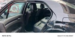 کرایسلەر 300